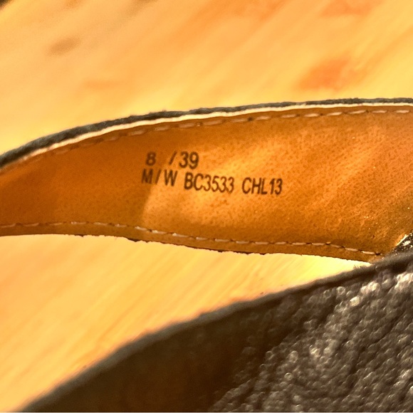 Born Concept Sz 8.5 Padded Black Tan Leather Strap Flower Sandals Slip Ons - Picture 6 of 12